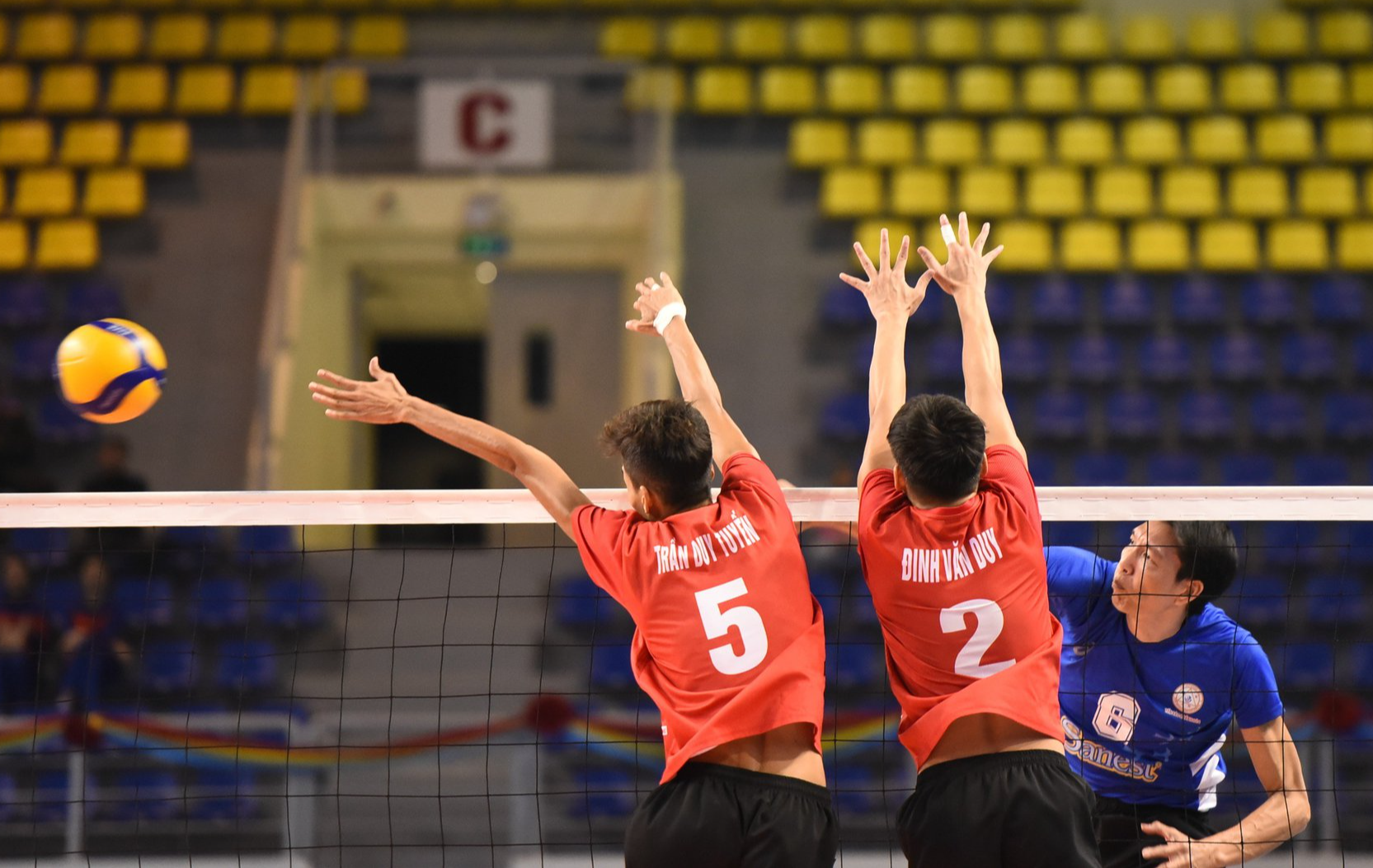 Qu&acirc;n Đội độc diễn m&ocirc;n b&oacute;ng chuyền Đại hội Thể thao to&agrave;n quốc 2022 - Ảnh 3.