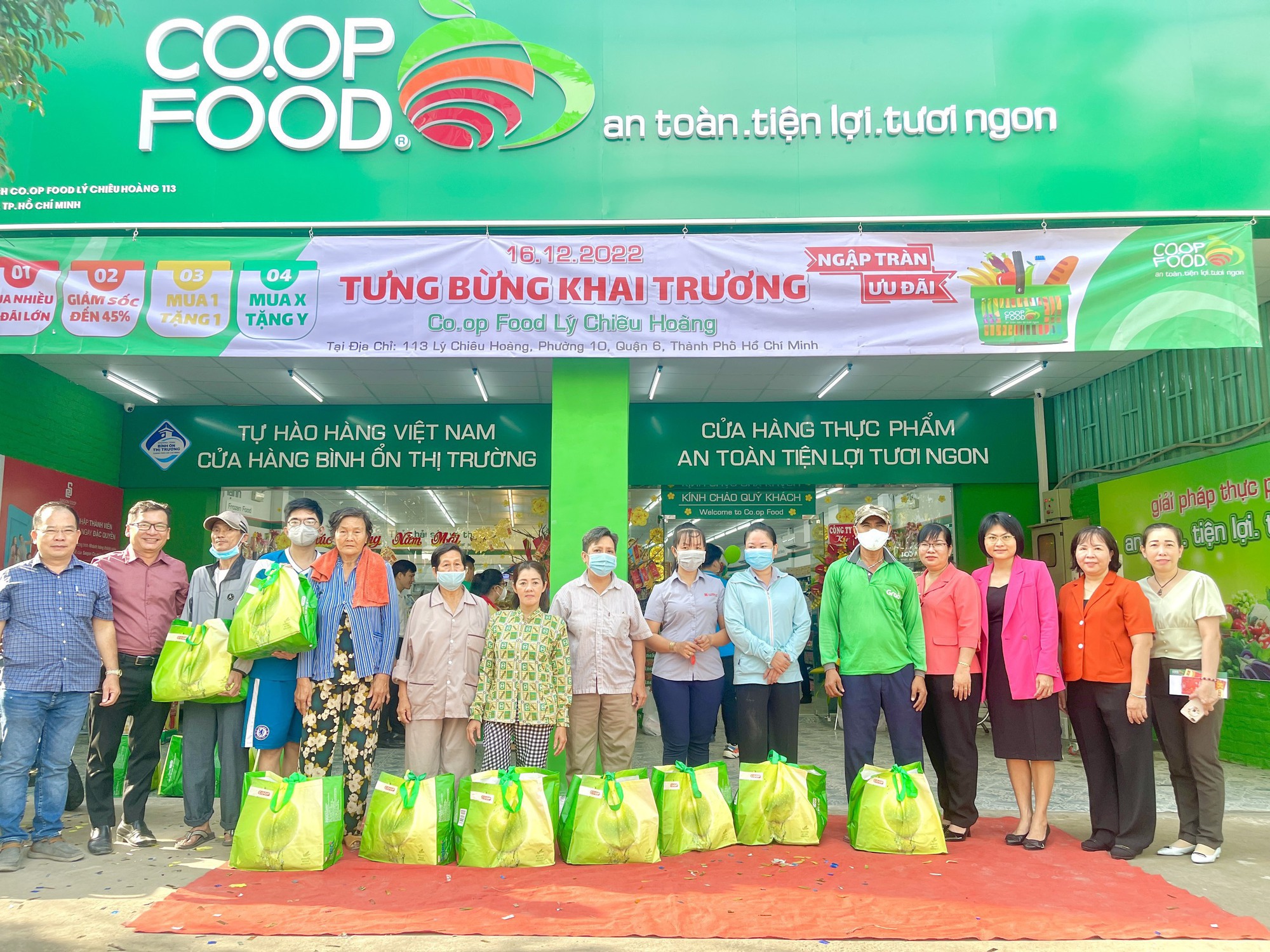 Cuối năm, Co.op Food liên tục khai trương cửa hàng mới - Ảnh 2.