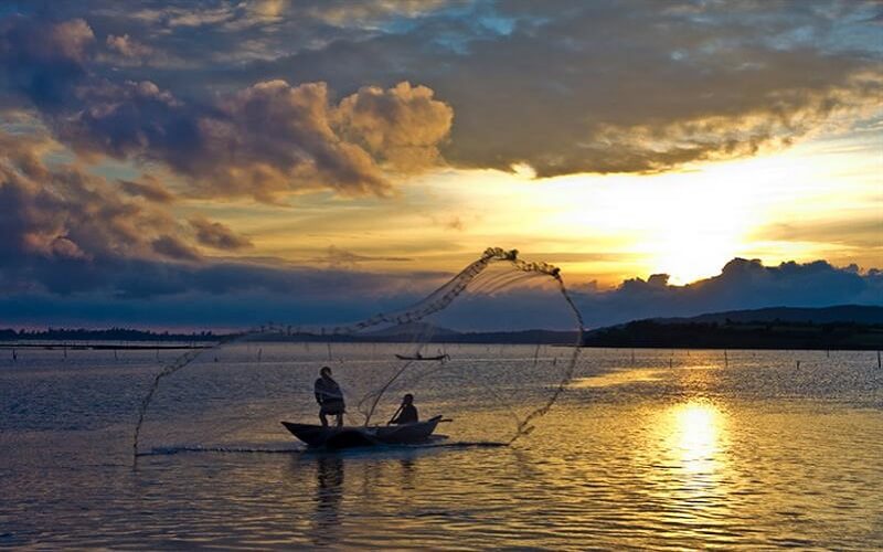Quy hoạch x&acirc;y dựng quanh đầm &Ocirc; Loan với tổng diện t&iacute;ch 4.177ha - Ảnh 1.