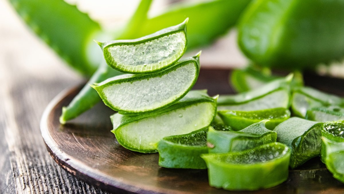 C&aacute;ch n&agrave;o trị g&agrave;u v&agrave; lưu &yacute; khi nhuộm t&oacute;c đen - Ảnh 3.
