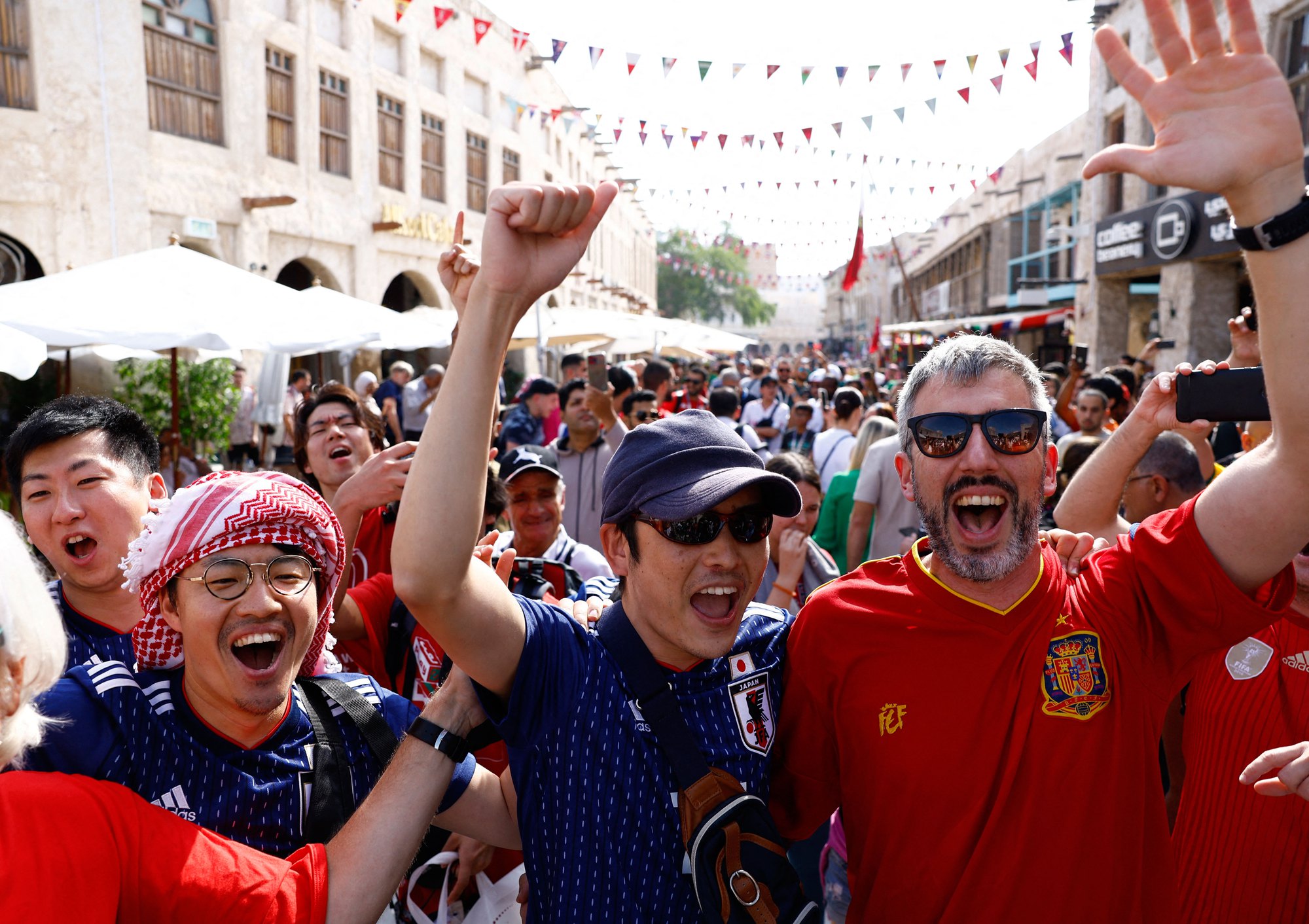 Màu sắc tươi mới và thú vị tại World Cup 2022