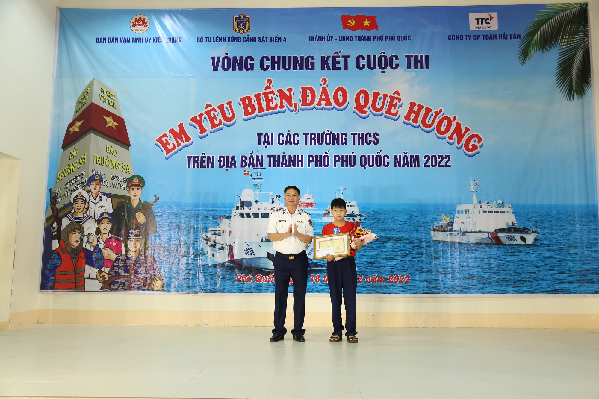 Chung kết cuộc thi &ldquo;Em y&ecirc;u biển, đảo qu&ecirc; hương&rdquo; tại Ph&uacute; Quốc - Ảnh 3.