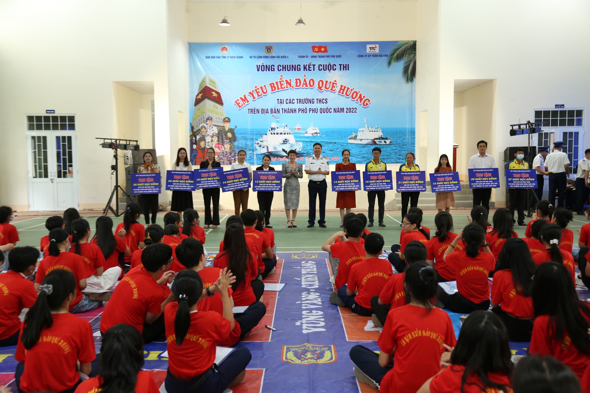 Chung kết cuộc thi “Em yêu biển, đảo quê hương” tại Phú Quốc