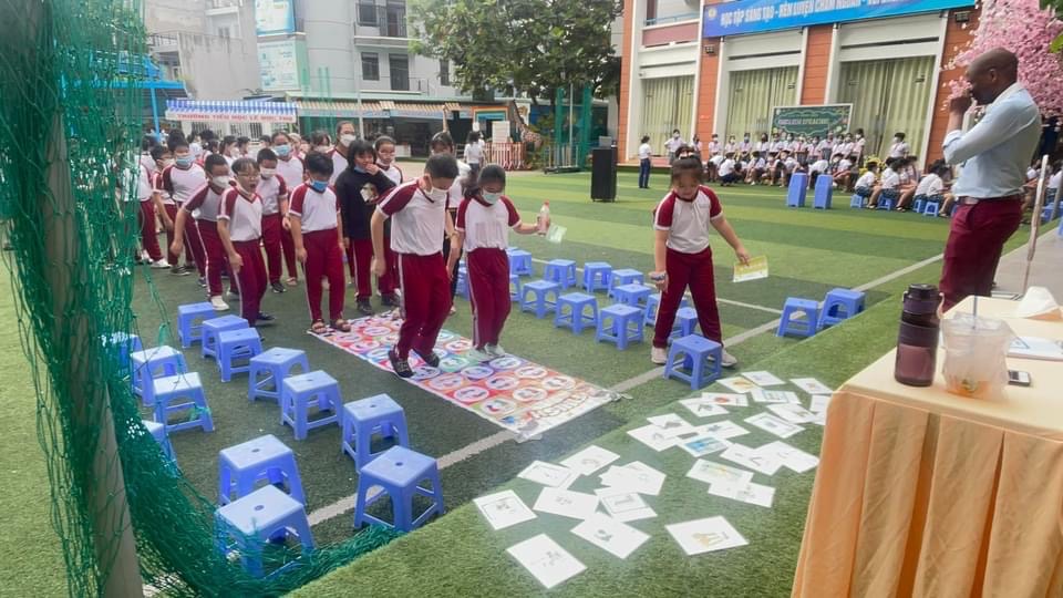 TP HCM: Các trường không được soạn bài mẫu, không bắt học sinh học thuộc lòng