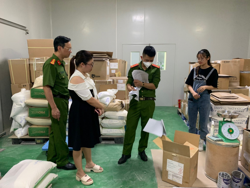Gần 30.000 hộp sữa Công ty CP sữa Hà Lan vi phạm tiêu chuẩn
