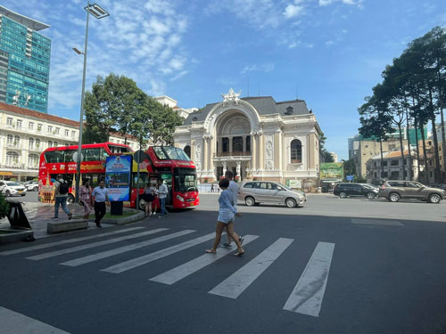 Sớm đưa t&agrave;u metro v&agrave;o hoạt động - Ảnh 2.