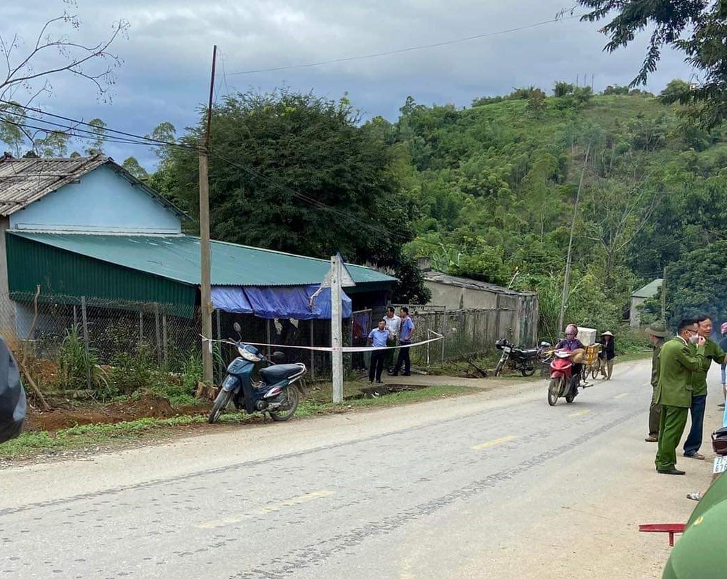 Nghi án con gái tâm thần dùng dao sát hại bố ruột