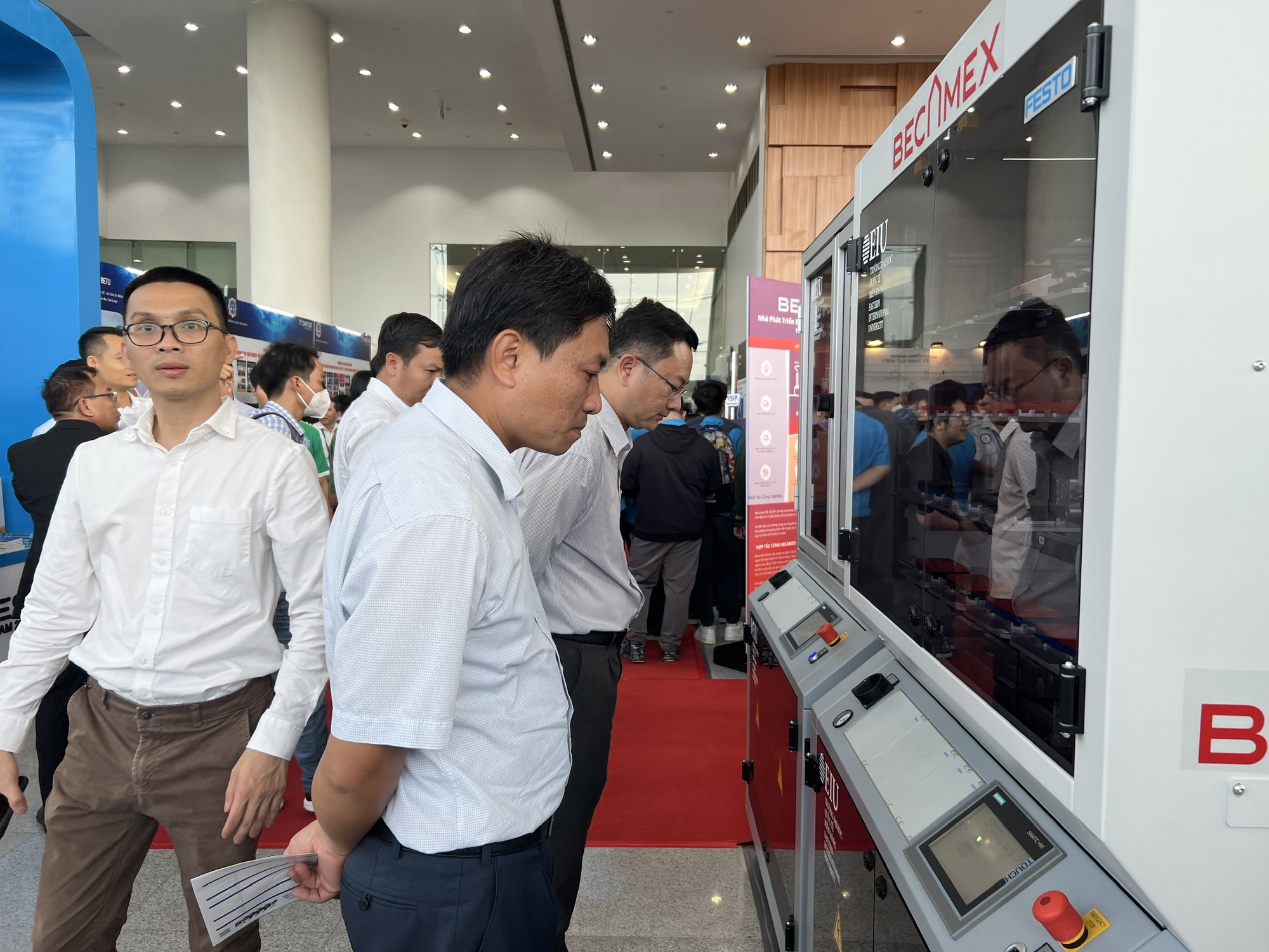Bình Dương: Những giải pháp đột phá cho khởi nghiệp, đổi mới sáng tạo - Ảnh 2.