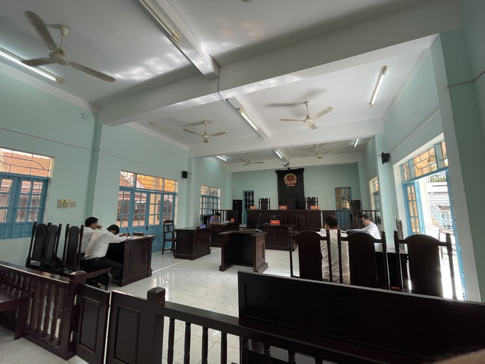 Vụ phạt cọc bất động sản 20 tỉ đồng: VKSND kháng nghị - Ảnh 1.