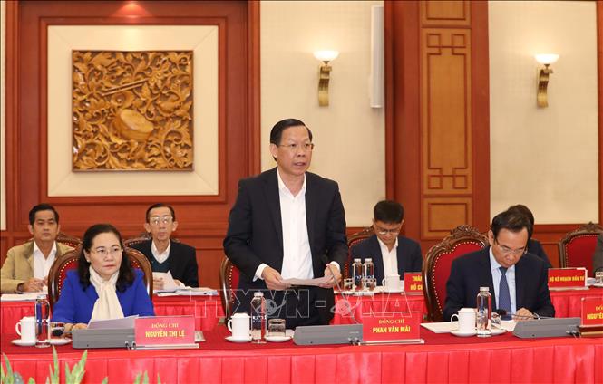 Đổi mới tư duy x&acirc;y dựng v&agrave; ph&aacute;t triển TP HCM trong giai đoạn mới - Ảnh 5.