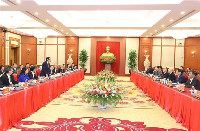 Đổi mới tư duy x&acirc;y dựng v&agrave; ph&aacute;t triển TP HCM trong giai đoạn mới - Ảnh 2.