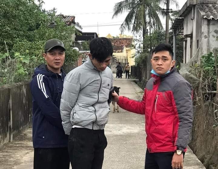 Nửa đêm, người phụ nữ 50 tuổi bị thanh niên 26 tuổi khống chế hiếp dâm