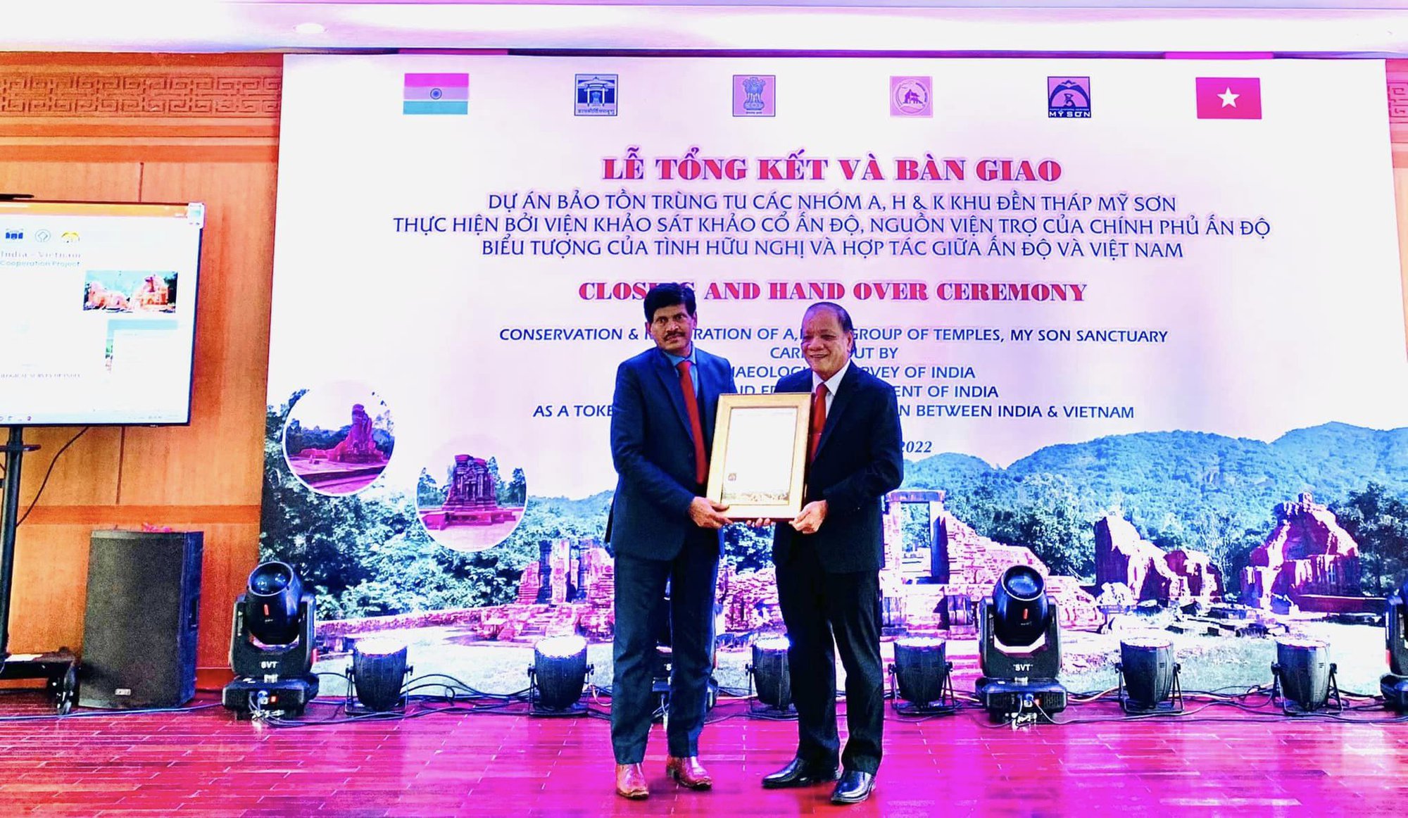 B&agrave;n giao dự &aacute;n tr&ugrave;ng tu nh&oacute;m th&aacute;p K, H, A Khu đền th&aacute;p Mỹ Sơn - Ảnh 2.