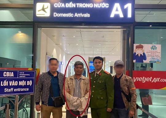 H&agrave;nh tr&igrave;nh truy bắt s&aacute;t nh&acirc;n giấu mặt, kh&ocirc;ng đặc điểm nhận dạng, v&acirc;n tay - Ảnh 2.