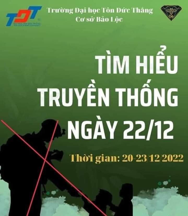 Xôn xao pano lạ chào mừng ngày 22-12 của Trường Đại học Tôn Đức Thắng cơ sở Bảo Lộc