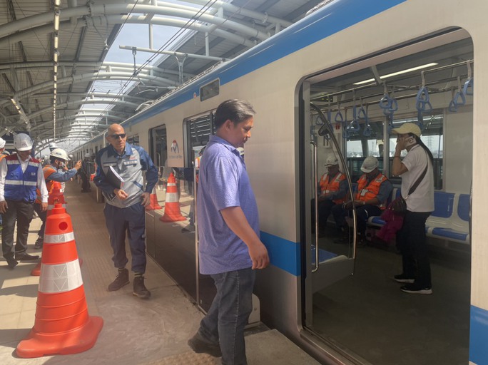 Lời giải từ tuyến metro số 1