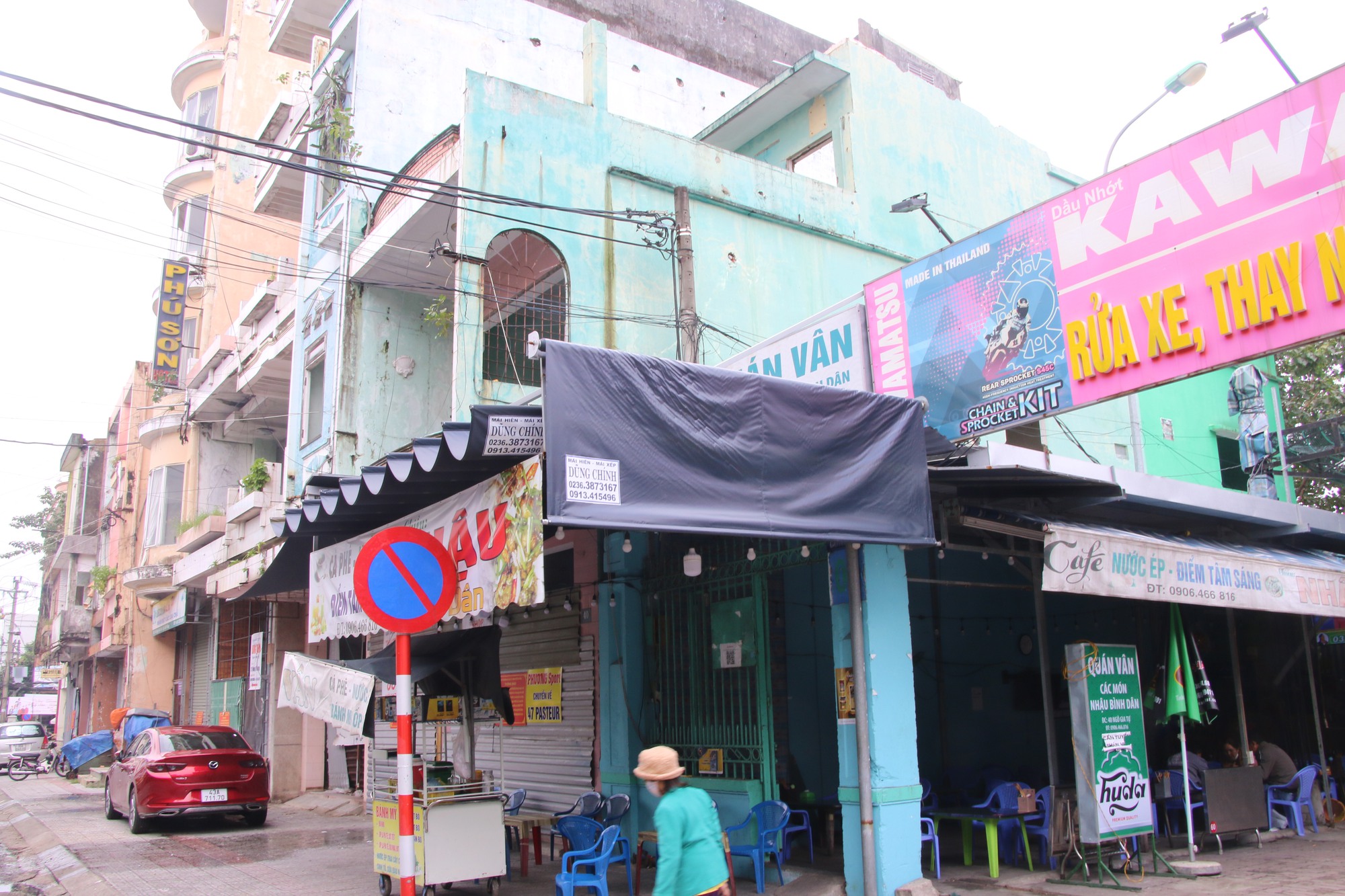 Cận cảnh giải tỏa nhà dân quanh “tứ giác vàng” Chi Lăng - Ảnh 11.