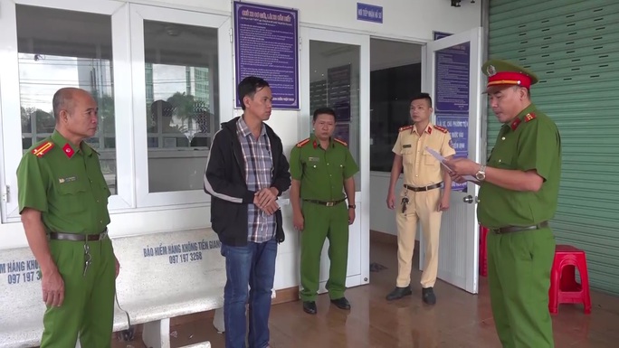 Bộ Giao thông vận tải chỉ đạo nóng sau khi hàng loạt trung tâm đăng kiểm bị khám xét