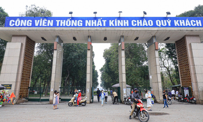 Sao lại "đóng" công viên?