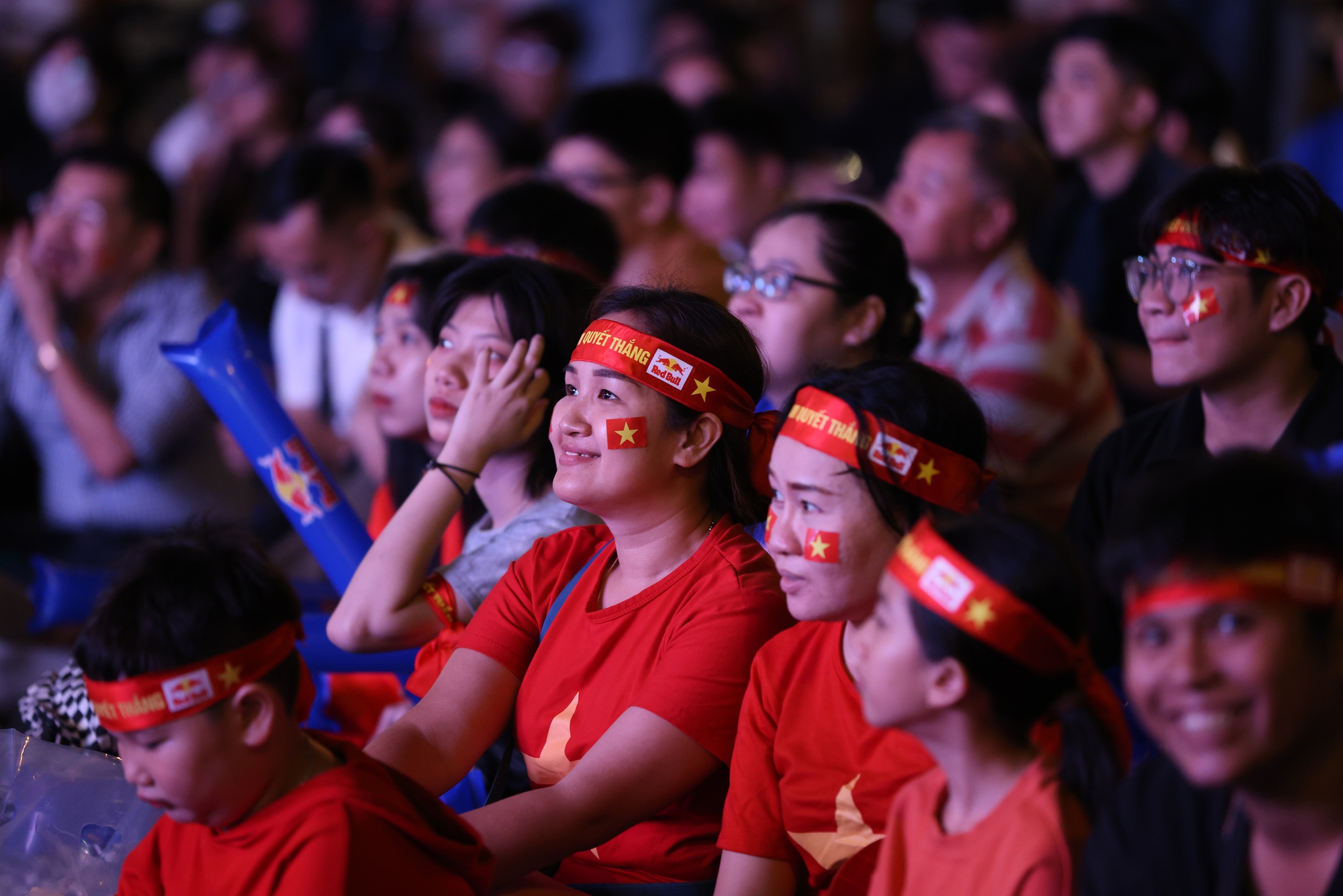 L&ecirc; C&ocirc;ng Vinh dự đo&aacute;n tuyển Việt Nam v&ocirc; địch AFF Cup 2022 - Ảnh 13.
