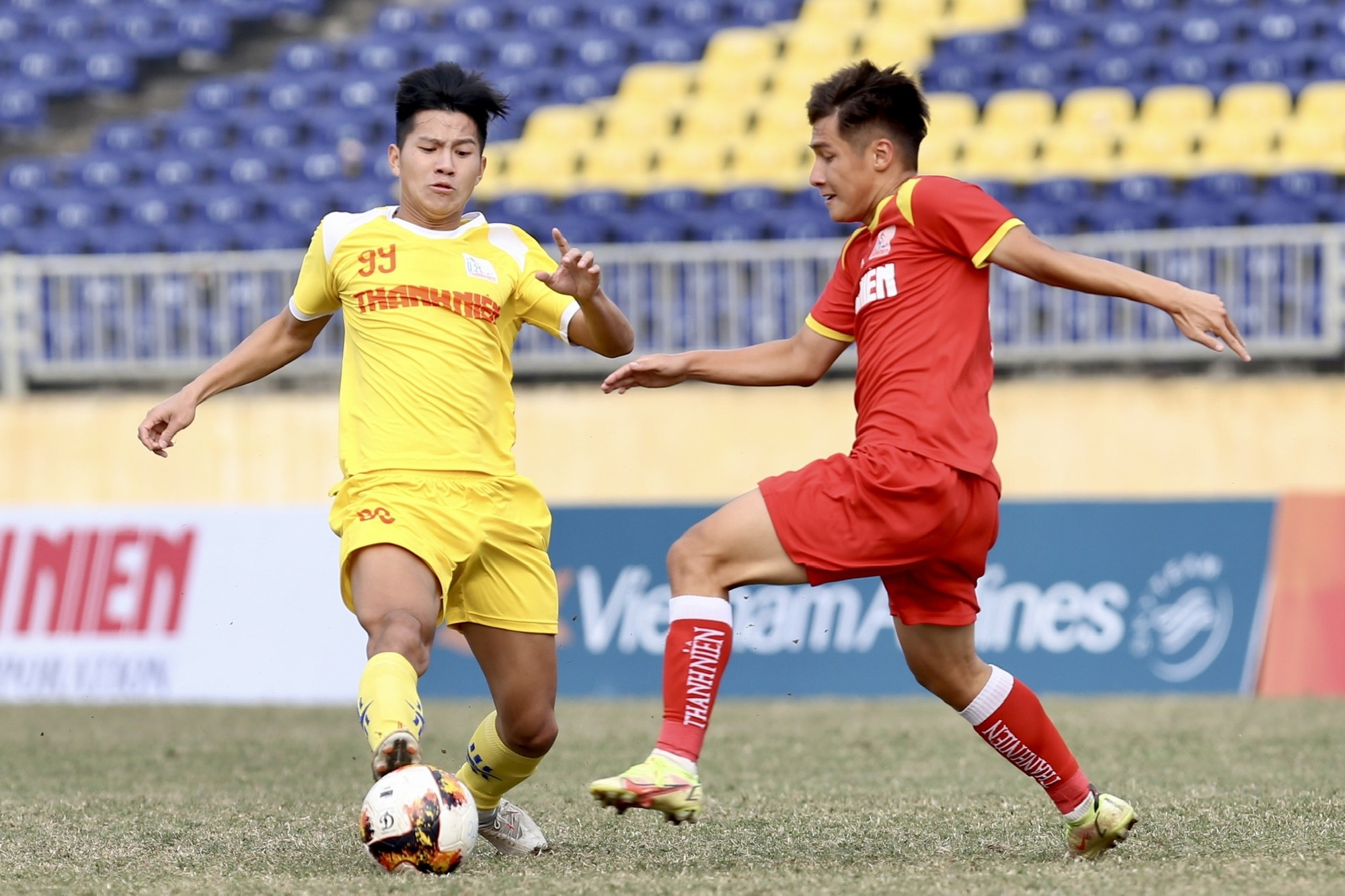 VCK U21 quốc gia 2022: Chủ nhà Sông Lam Nghệ An bất ngờ bị loại vì gian lận