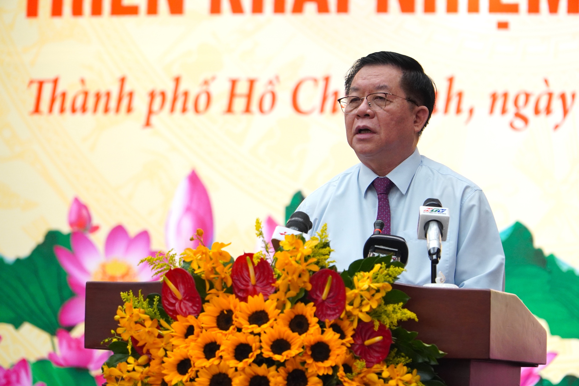 Ng&agrave;nh tuy&ecirc;n gi&aacute;o đổi mới mạnh mẽ - Ảnh 1.