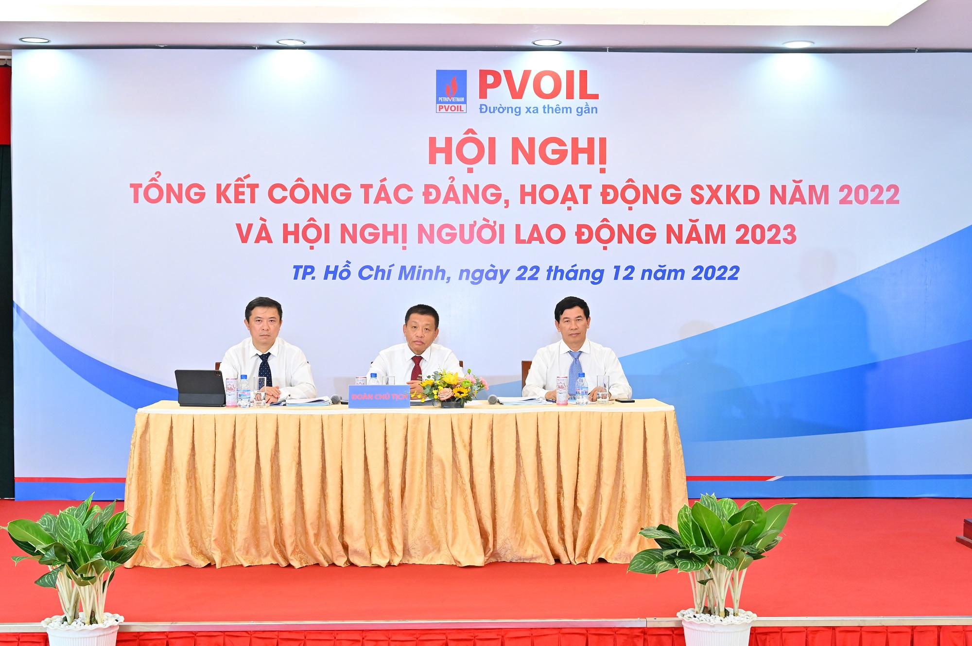 PVOIL: Doanh thu hợp nhất lần đầu ti&ecirc;n vượt mốc 100.000 tỉ đồng - Ảnh 2.