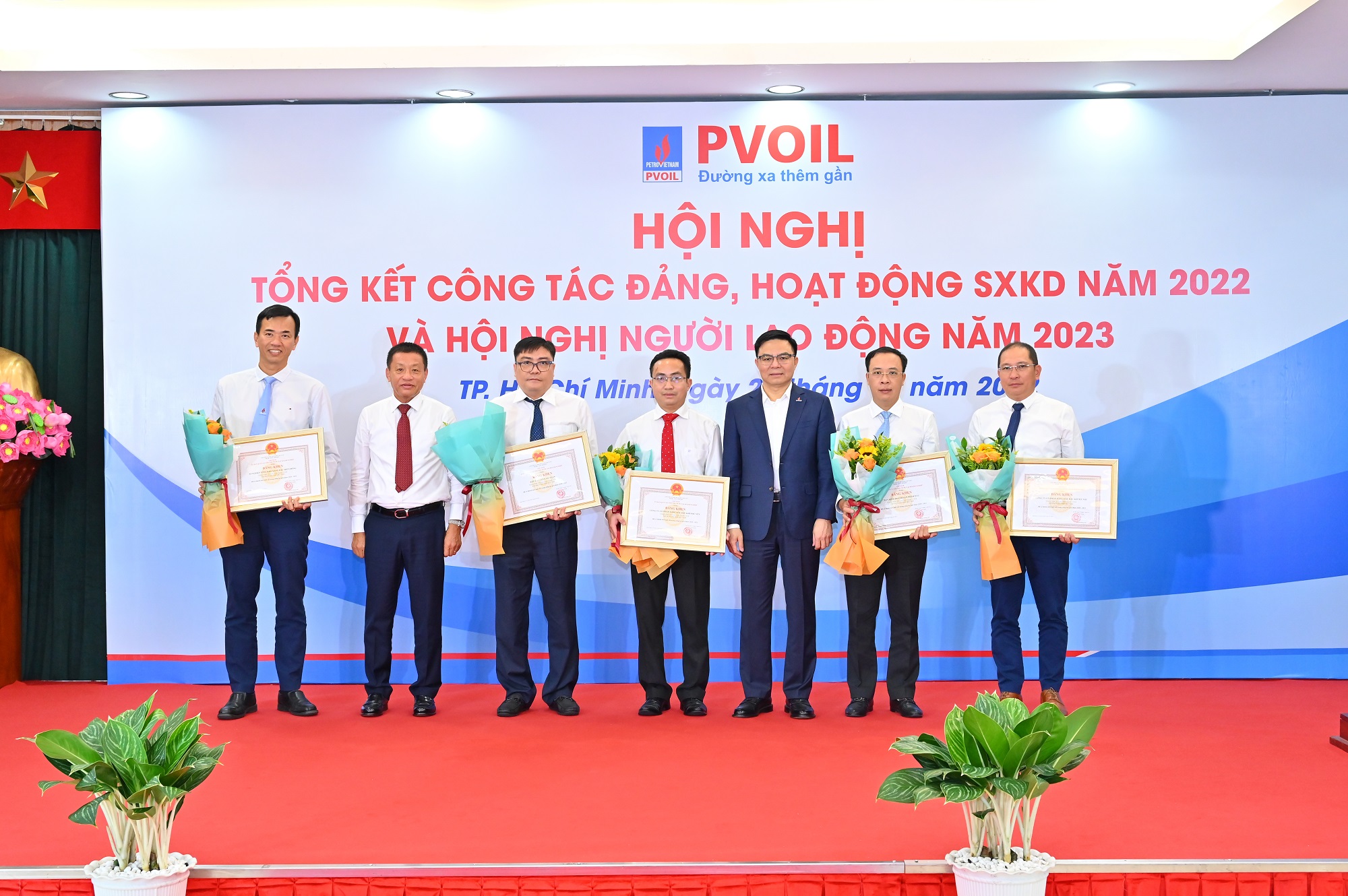 PVOIL: Doanh thu hợp nhất lần đầu ti&ecirc;n vượt mốc 100.000 tỉ đồng - Ảnh 4.