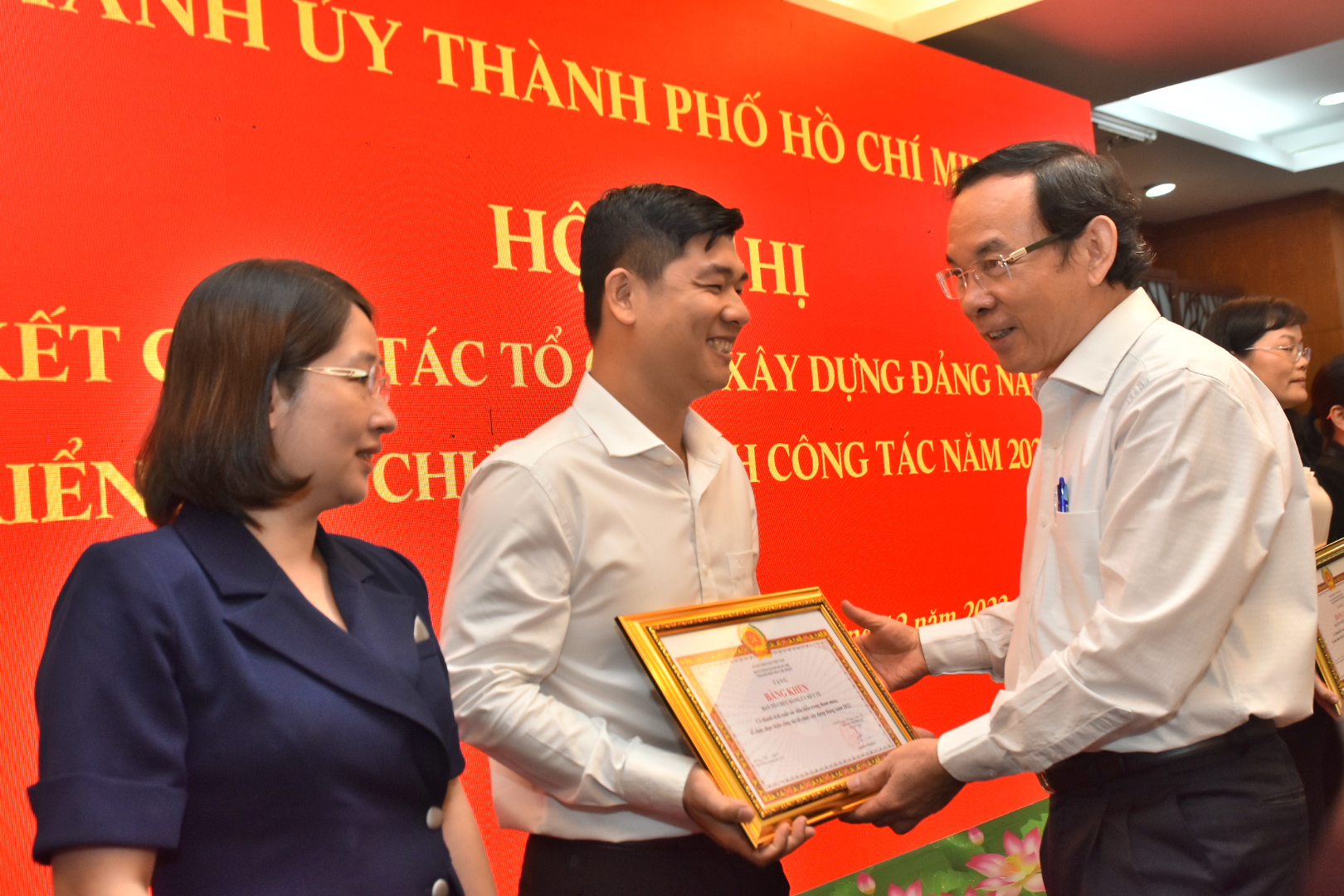 B&iacute; thư Nguyễn Văn N&ecirc;n: Anh dở người ta phụ gi&uacute;p... nhưng anh xấu th&igrave; kh&ocirc;ng được - Ảnh 2.
