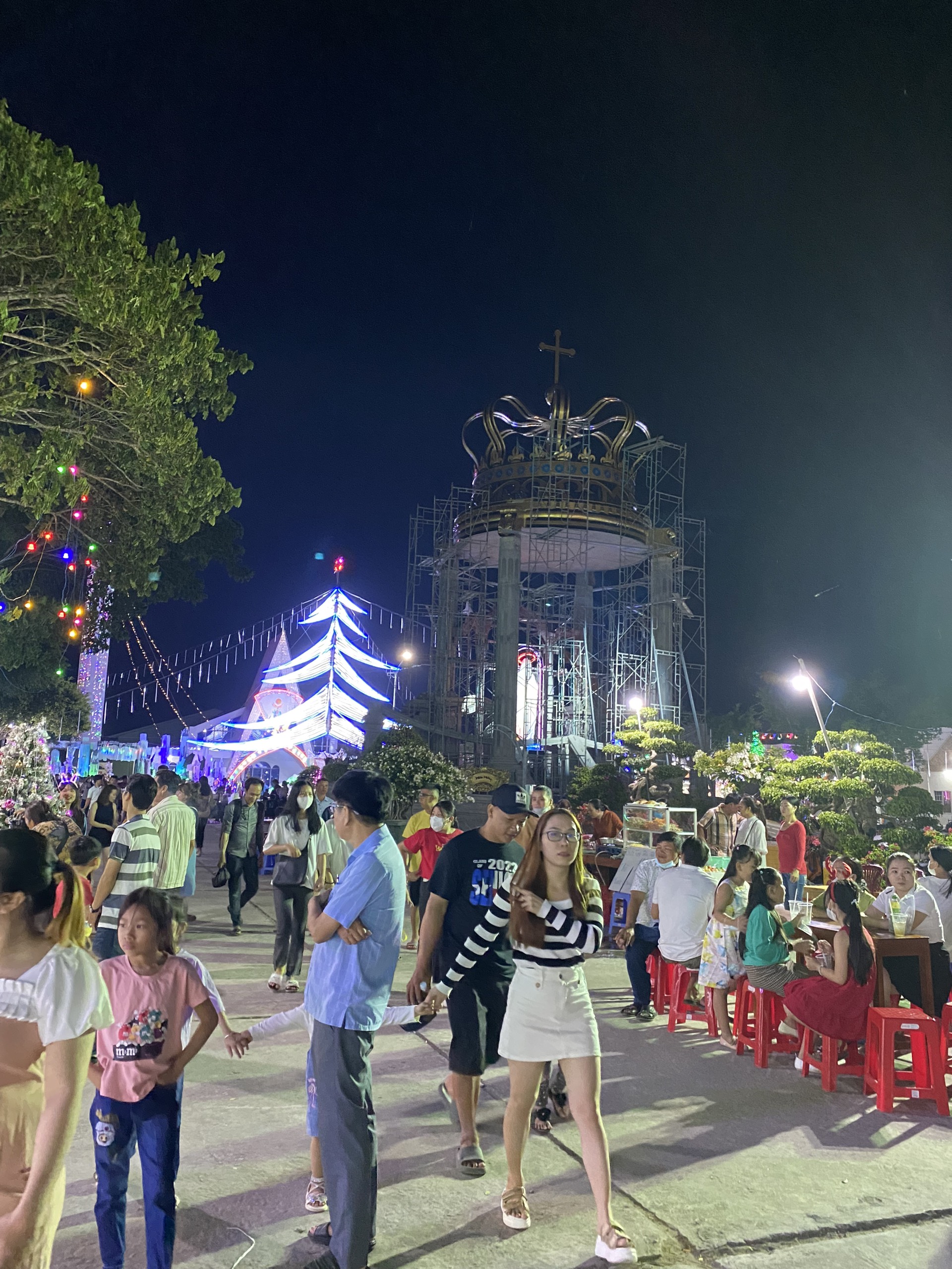 Những điểm vui chơi cực chất dịp Noel và Tết Dương lịch 2023 - Ảnh 38.