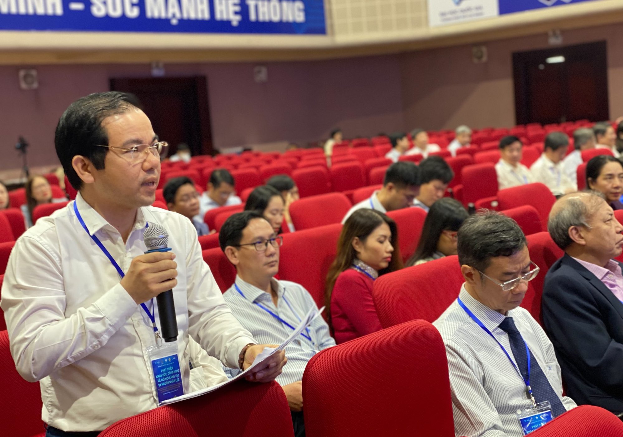 Hoàn thiện cơ chế nghiên cứu
