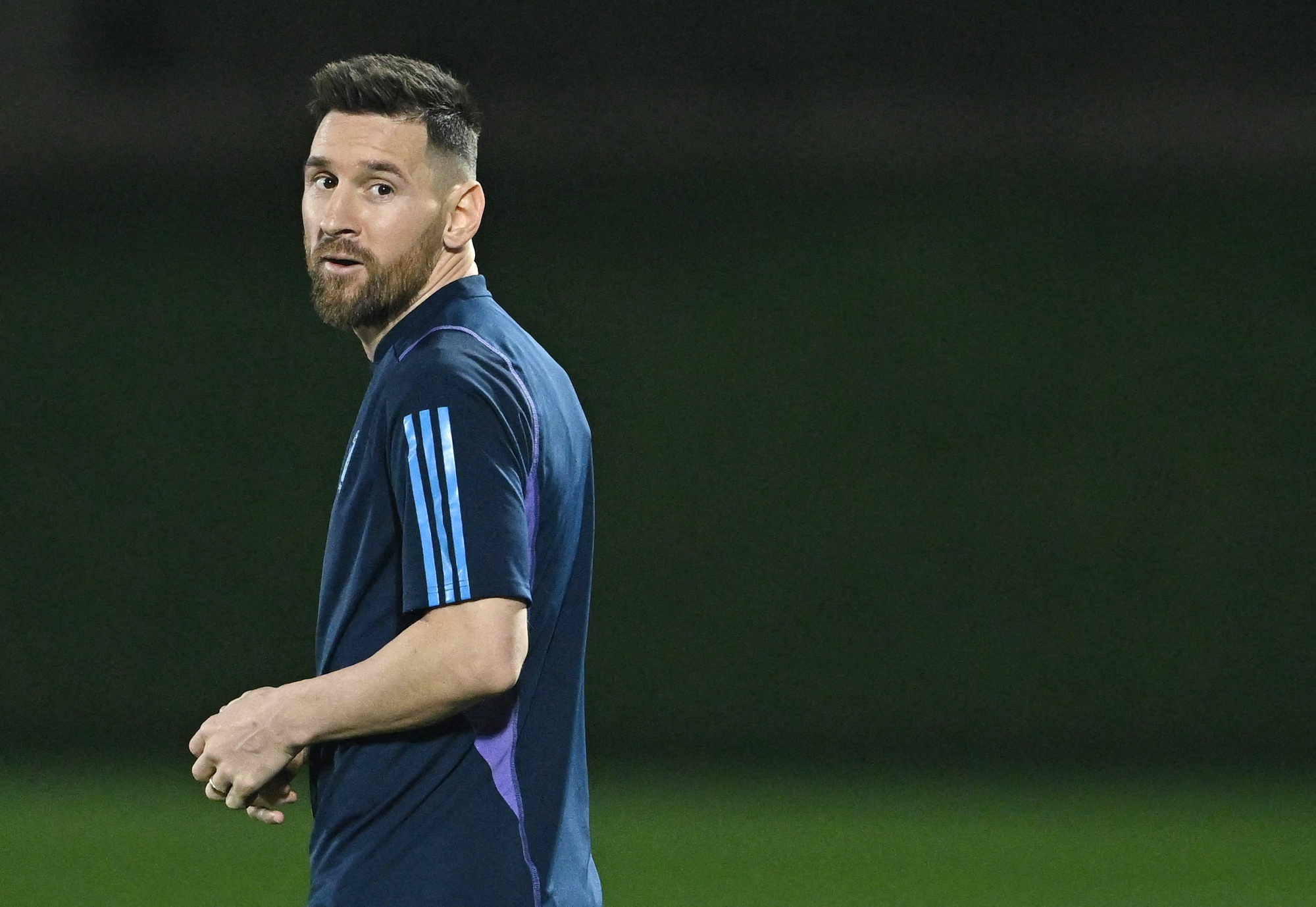 Khi nào Messi ra sân trở lại cho PSG?