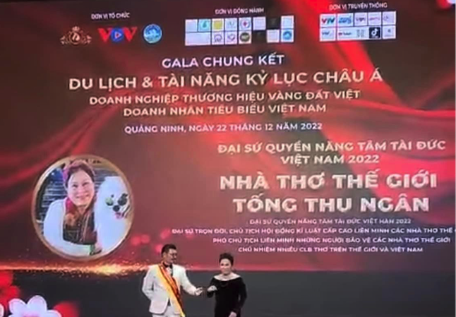 Lãnh đạo VOV lên tiếng về đêm vinh danh "nhà thơ thế giới" Tống Thu Ngân