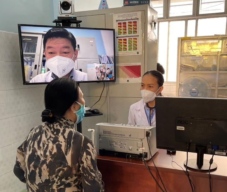 Phó Giám đốc Sở Y tế TP HCM: "... thuốc chưa tới trạm y tế"!