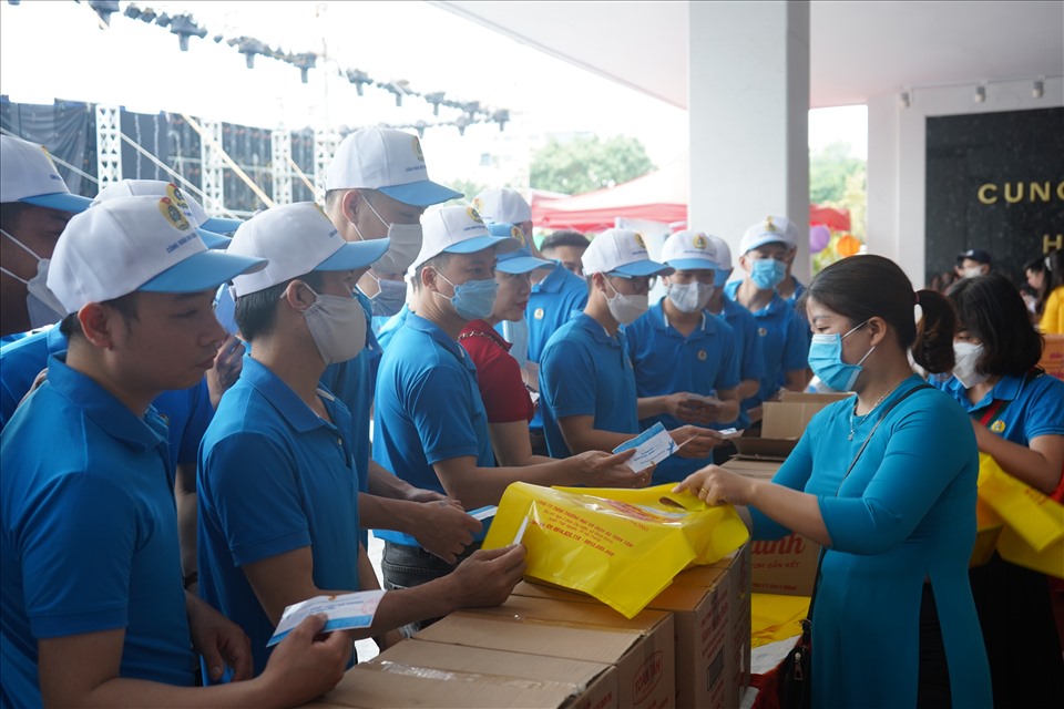 Mức thưởng Tết 2023 tại Hải Phòng cao nhất trên 154 triệu đồng