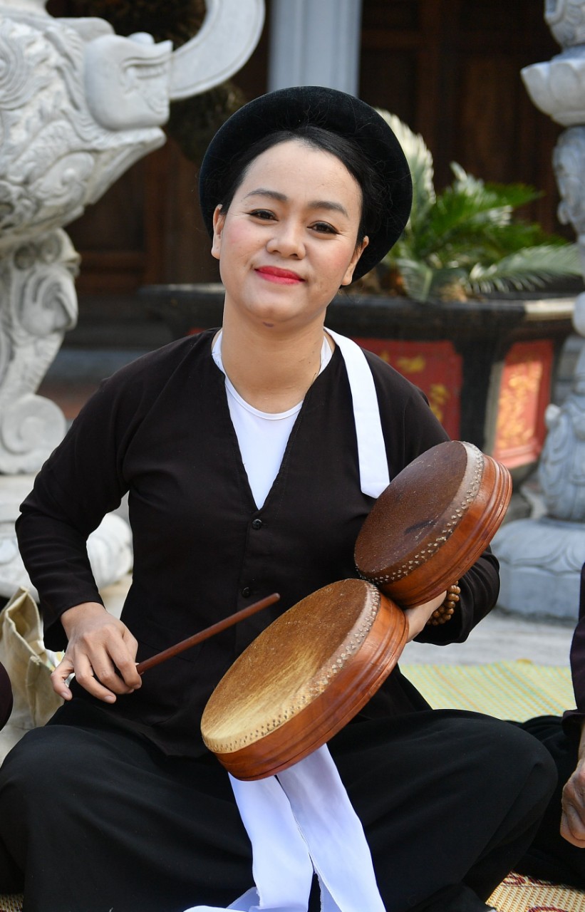 Nghệ sĩ Thu Phương - Người luu giữ, bảo tồn v&agrave; ph&aacute;t triển nghệ thuật h&aacute;t Xẩm - Ảnh 5.