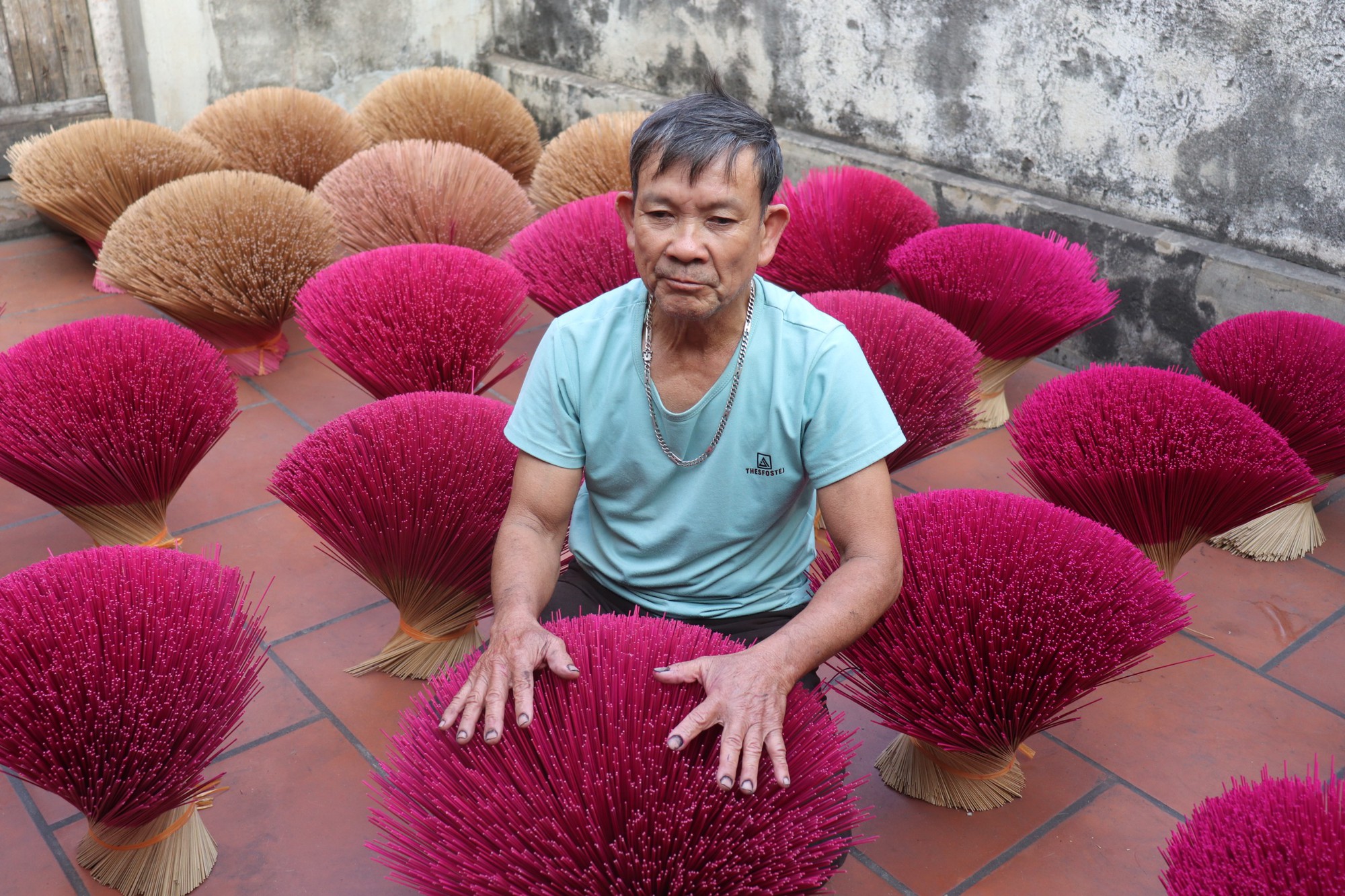 Làng hương 300 tuổi ở xứ Thanh hối hả vào vụ Tết