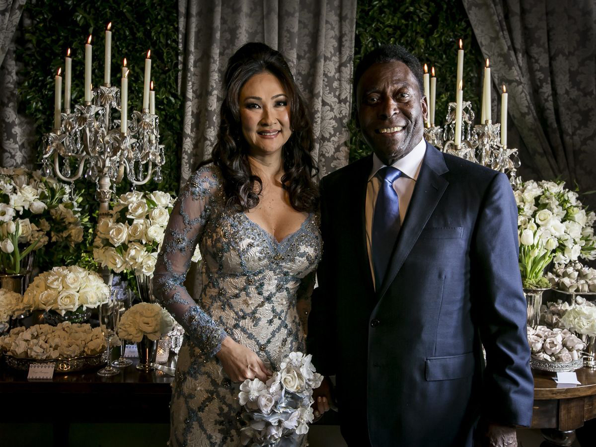 Pele: Từ cậu bé đánh giày đến vị vua bóng đá - Ảnh 15.