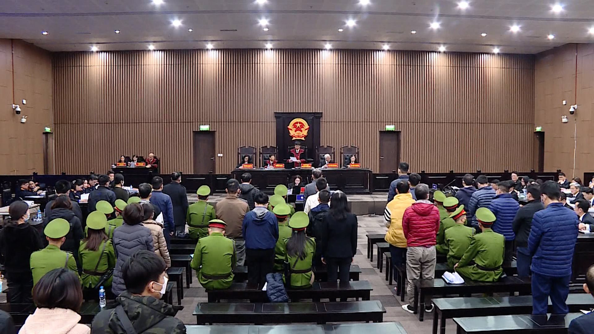 Xét xử vụ Nguyễn Thị Thanh Nhàn: Yêu cầu điều tra chủ sở hữu khối tài sản "khủng"