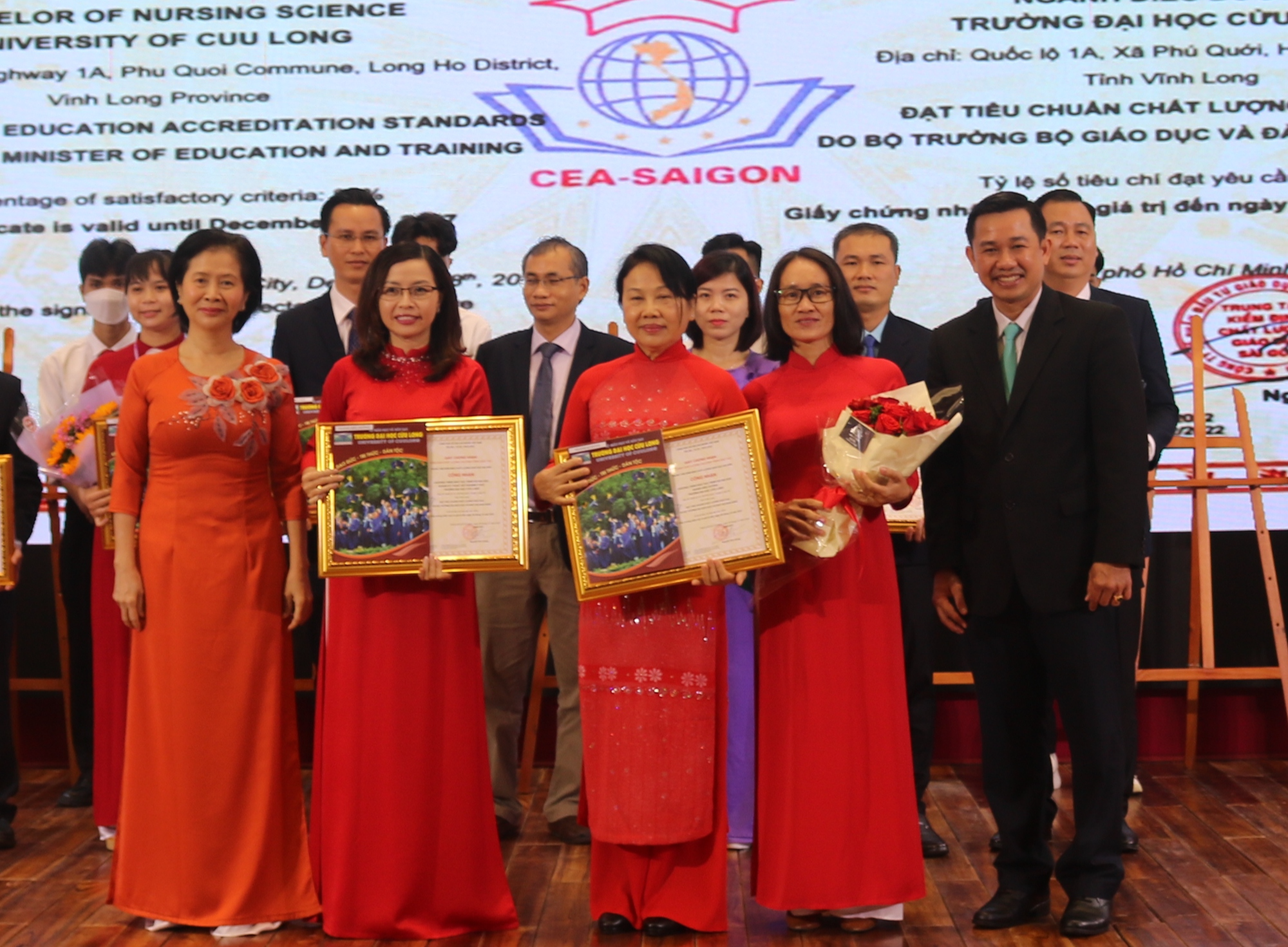 Trường ĐH Cửu Long nhận giấy chứng nhận kiểm định chất lượng 7 chương trình đào tạo