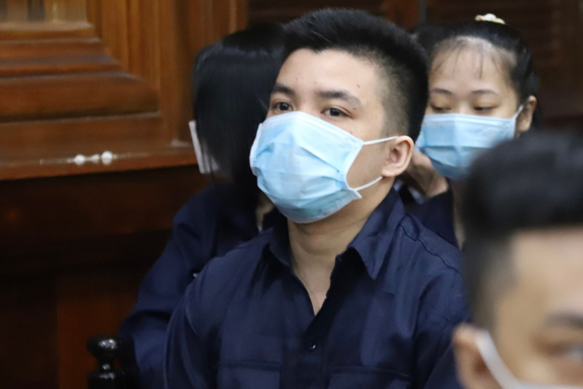 Hình ảnh Nguyễn Thái Luyện và đồng phạm trong ngày tuyên án đầu tiên - Ảnh 4.