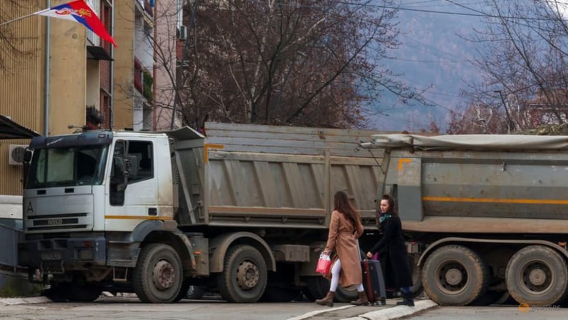 Kosovo - Serbia căng như d&acirc;y đ&agrave;n, phương T&acirc;y v&agrave; Nga c&ugrave;ng l&ecirc;n tiếng - Ảnh 1.