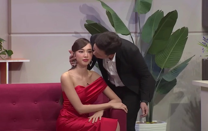 Trường Giang bị &ldquo;n&eacute;m đ&aacute;&rdquo; v&igrave; v&ocirc; duy&ecirc;n trong 2 ng&agrave;y 1 đ&ecirc;m - Ảnh 6.