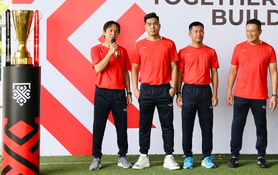 Hào hứng ra mắt cúp AFF Cup 2022 tại TP HCM