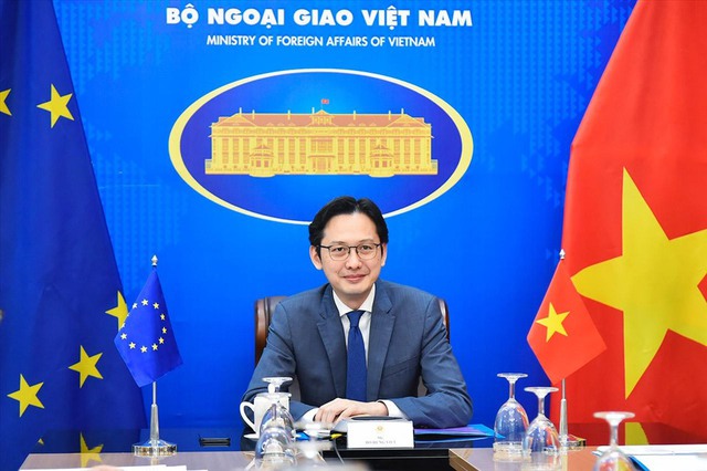 Người ph&aacute;t ng&ocirc;n L&ecirc; Thị Thu Hằng l&agrave;m Thứ trưởng Bộ Ngoại giao - Ảnh 1.