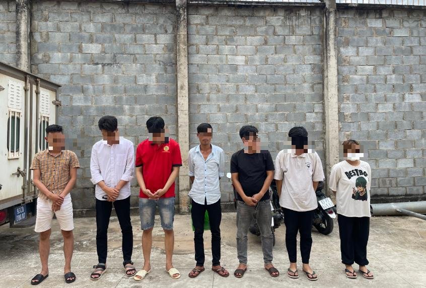 Bình Phước: Bắt nhóm thanh niên cá độ bóng đá trên mạng mùa World Cup