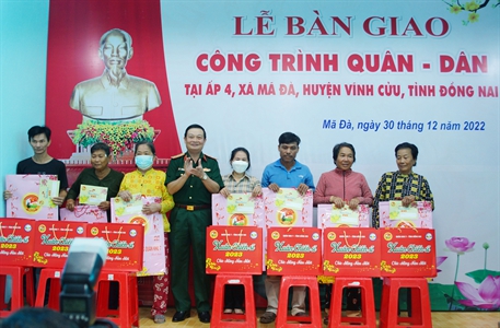 Ấm &aacute;p chương tr&igrave;nh Xu&acirc;n 2023 niềm tin v&agrave; hy vọng - Ảnh 2.