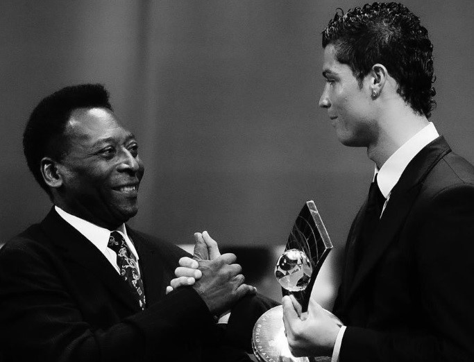 Ronaldo, Mbappe, Neymar tiếc thương "vua bóng đá" Pele