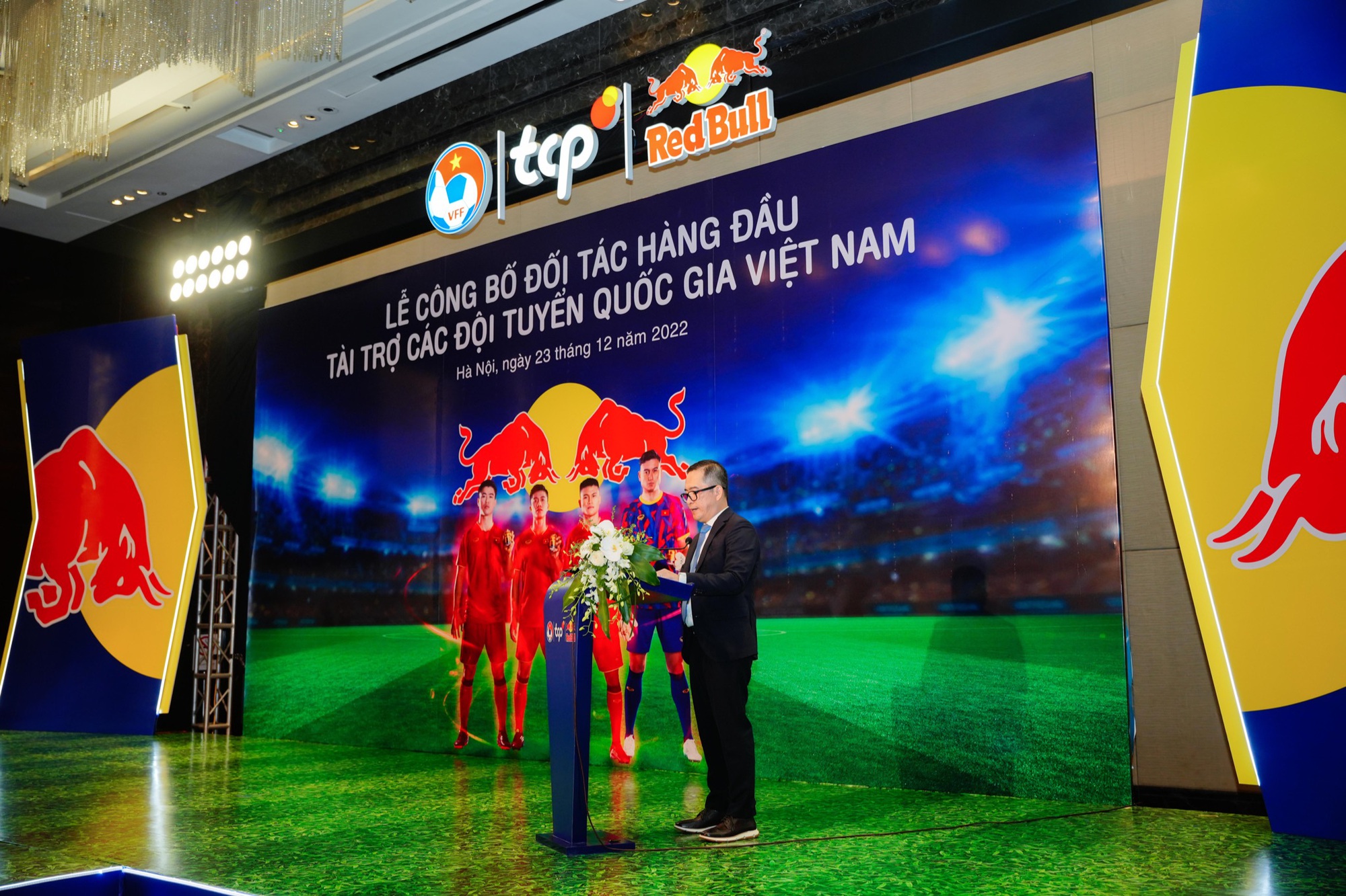 To&agrave;n thắng 3-0 trước Malaysia: Nhiệt huyết v&agrave; kinh nghiệm n&acirc;ng bước tuyển Việt Nam - Ảnh 2.