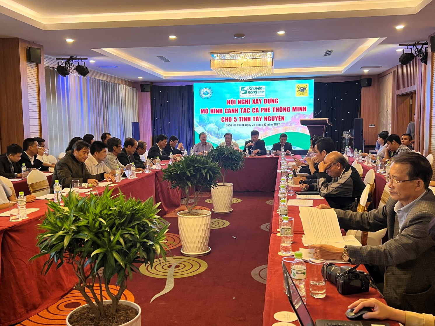 B&igrave;nh Điền tổ chức x&acirc;y dựng m&ocirc; h&igrave;nh Canh t&aacute;c c&agrave; ph&ecirc; th&ocirc;ng minh cho 5 tỉnh T&acirc;y Nguy&ecirc;n - Ảnh 2.